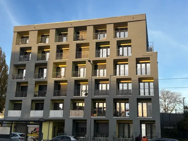 Teilmöbliertes 1 Zimmer Apartment direkt S-Bhf. Rummelsburg ! 30 qm inklusive Internet und Strom! — photo 1